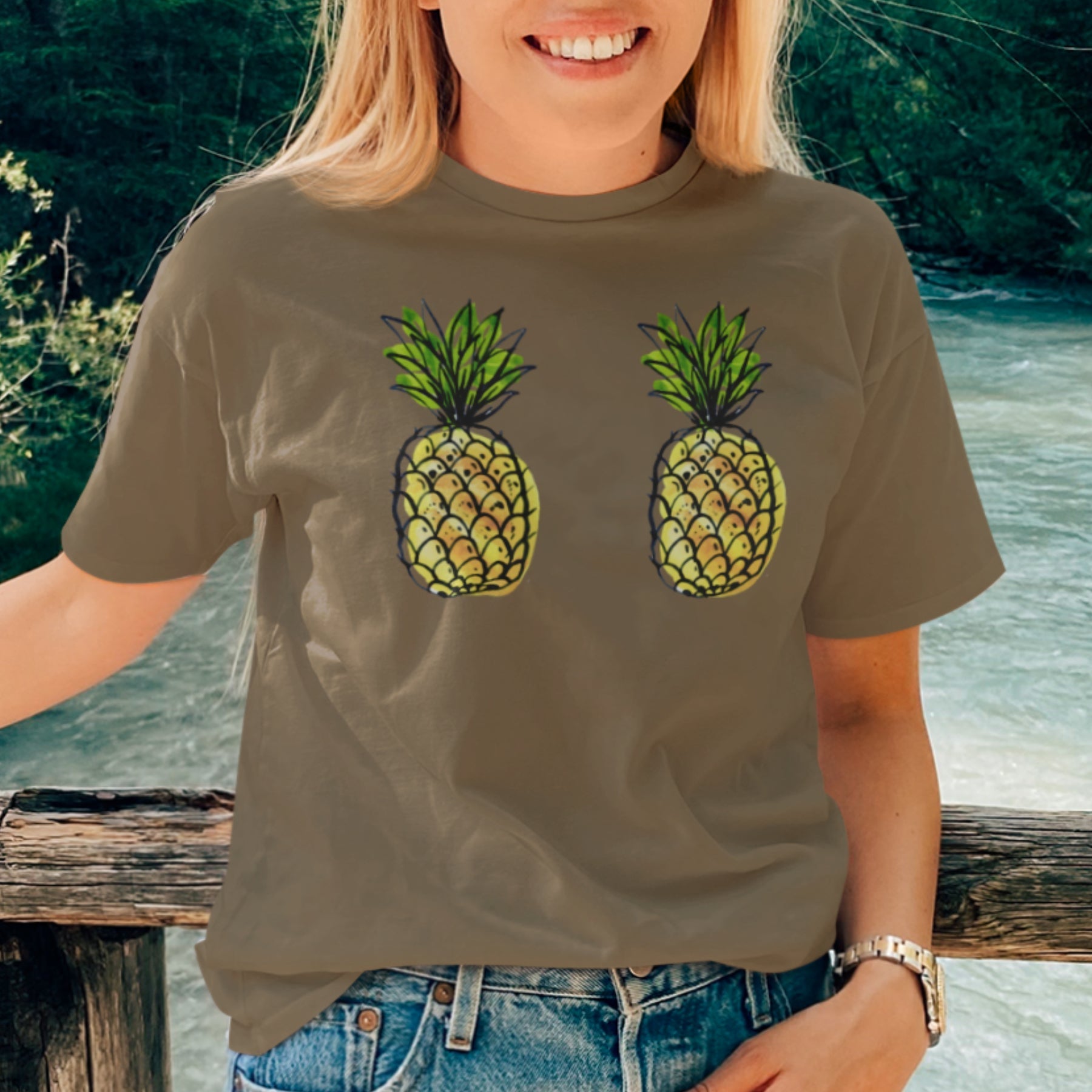 Khaki UNISEX tričko „Ananásy“